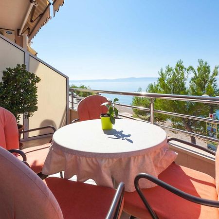 Apartments Marijan - Beachfront Tučepi Exterior foto